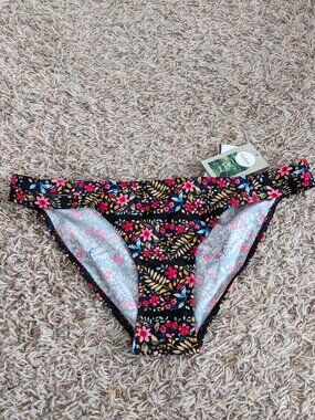 **Final Sale** Eidon NWT Low Rider Floral Bikini Bottoms Sz M